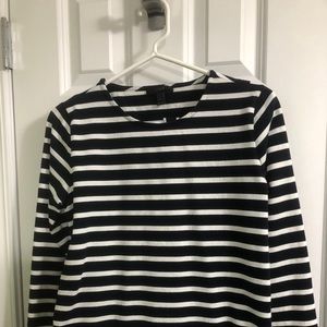 J Crew L/S navy and white striped cotton top. Split back. Attached belt. Size S.